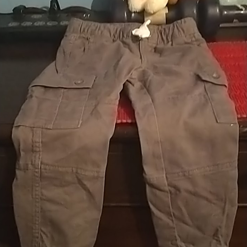Cat and Jack casual pants